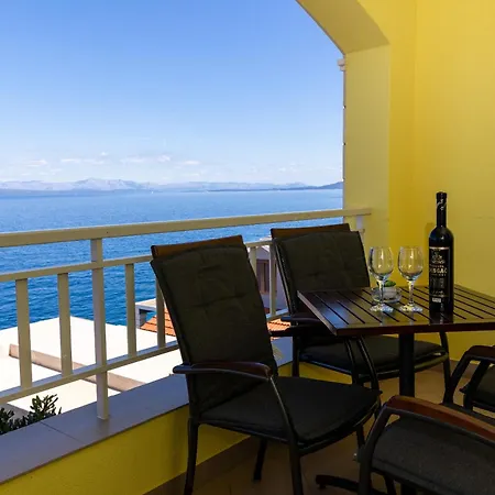 Dijana Apartment Prigradica