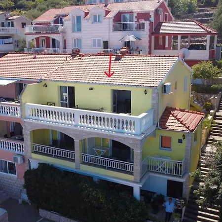 Dijana Apartment Prigradica